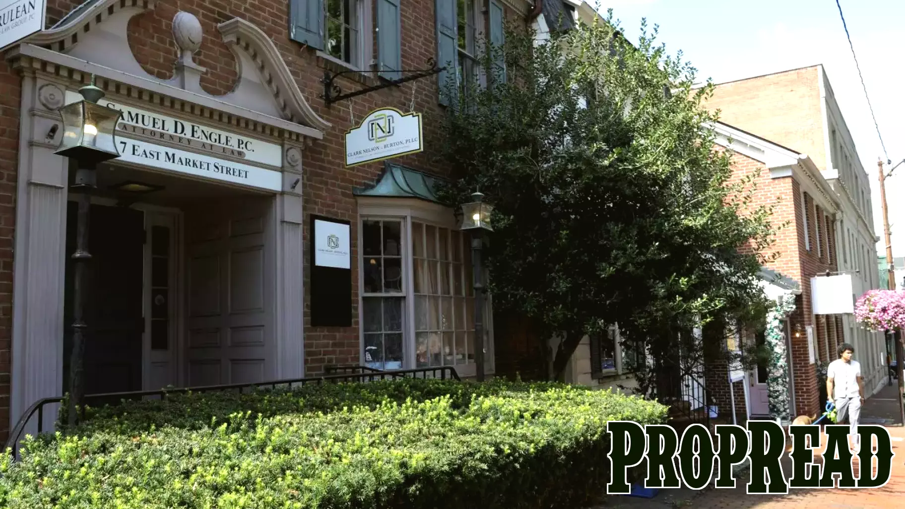 3-building property going to auction in downtown Leesburg