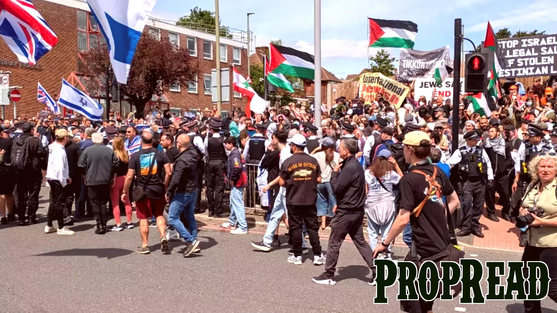 London police arrest 14 for violent protest outside synagogue's Israeli real estate event