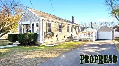 Coastal Living: Charming 2-Bedroom Ranch in Quincy