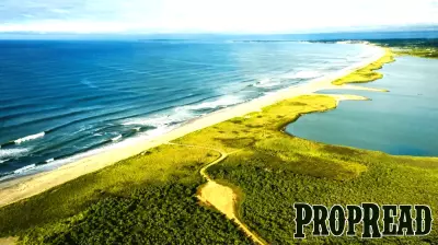 The $400,000 Keys That Get You Into Martha’s Vineyard’s Private Beaches
